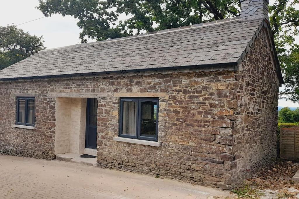 Thornmoor Barn Apartment Lifton Exterior photo